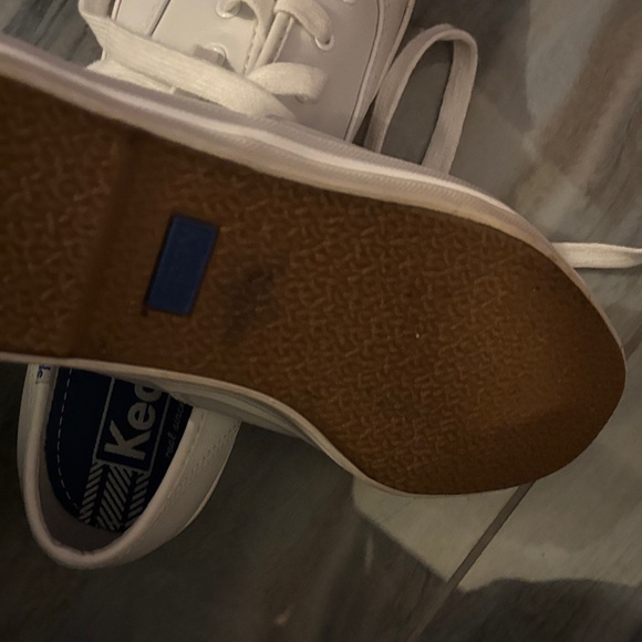 Keds Classic White Sneakers - SZ10 - Picture 7 of 7